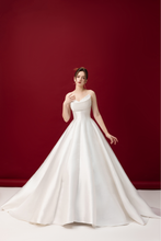 Load image into Gallery viewer, M_ PEONY - White
