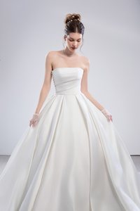 U_DIVA - White