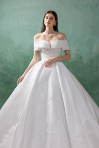 O_TITANIA - White