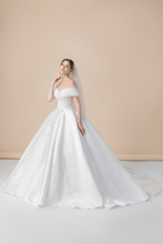 Load image into Gallery viewer, S_TITANIA - White
