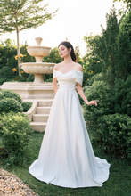 Load image into Gallery viewer, V_BELLA - White
