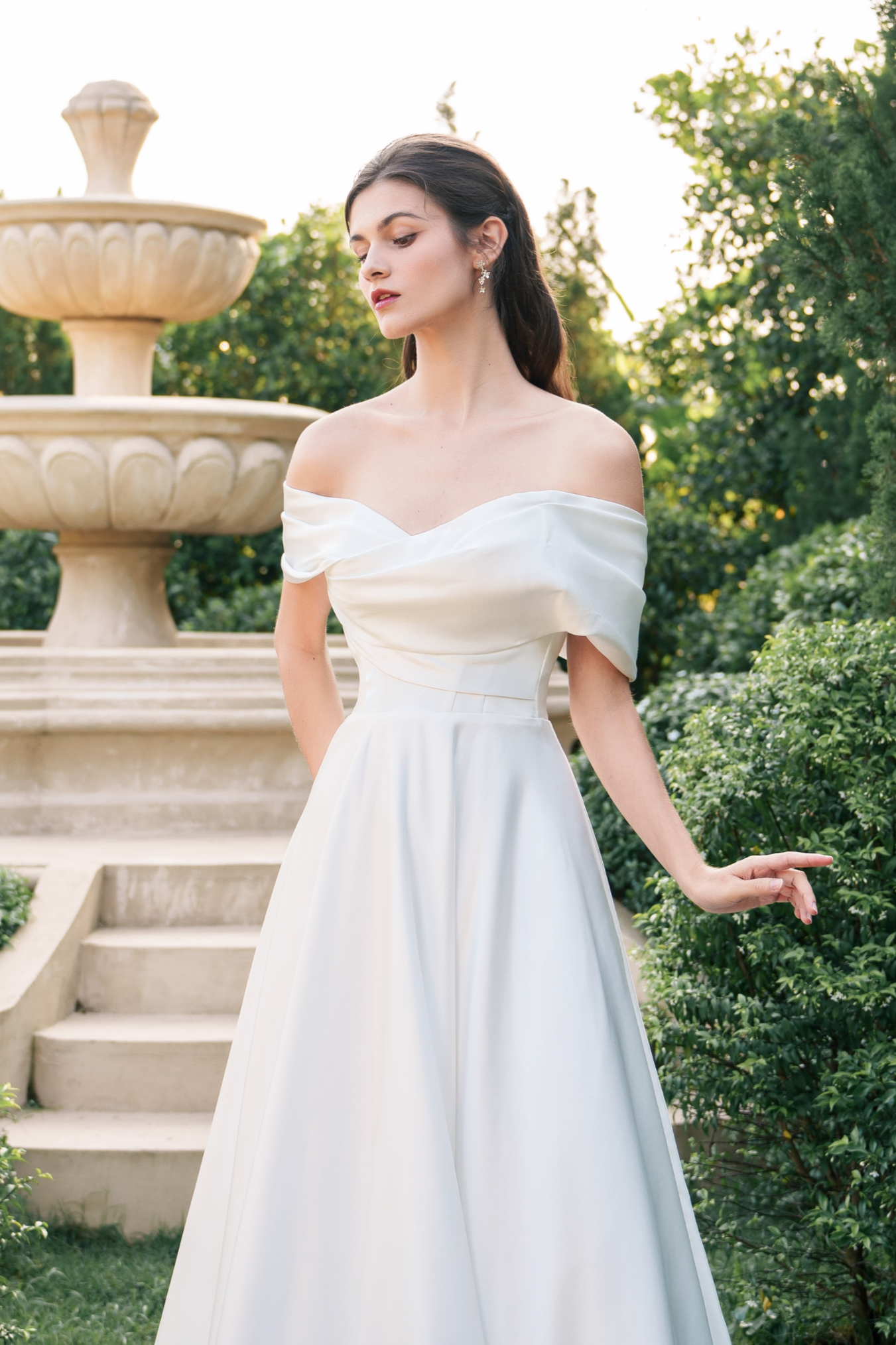 V_BELLA - White