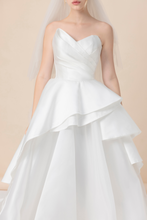 Load image into Gallery viewer, S_LOVE - White
