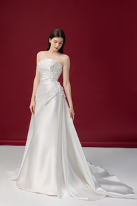 Q_CHARMY - White
