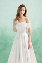 Load image into Gallery viewer, K_SUZY - White
