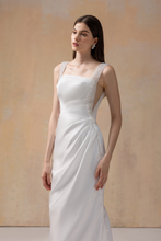 Load image into Gallery viewer, P_CHIC - White
