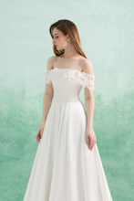 Load image into Gallery viewer, K_SUZY - White
