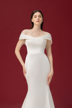 Load image into Gallery viewer, Q_TRACY - White
