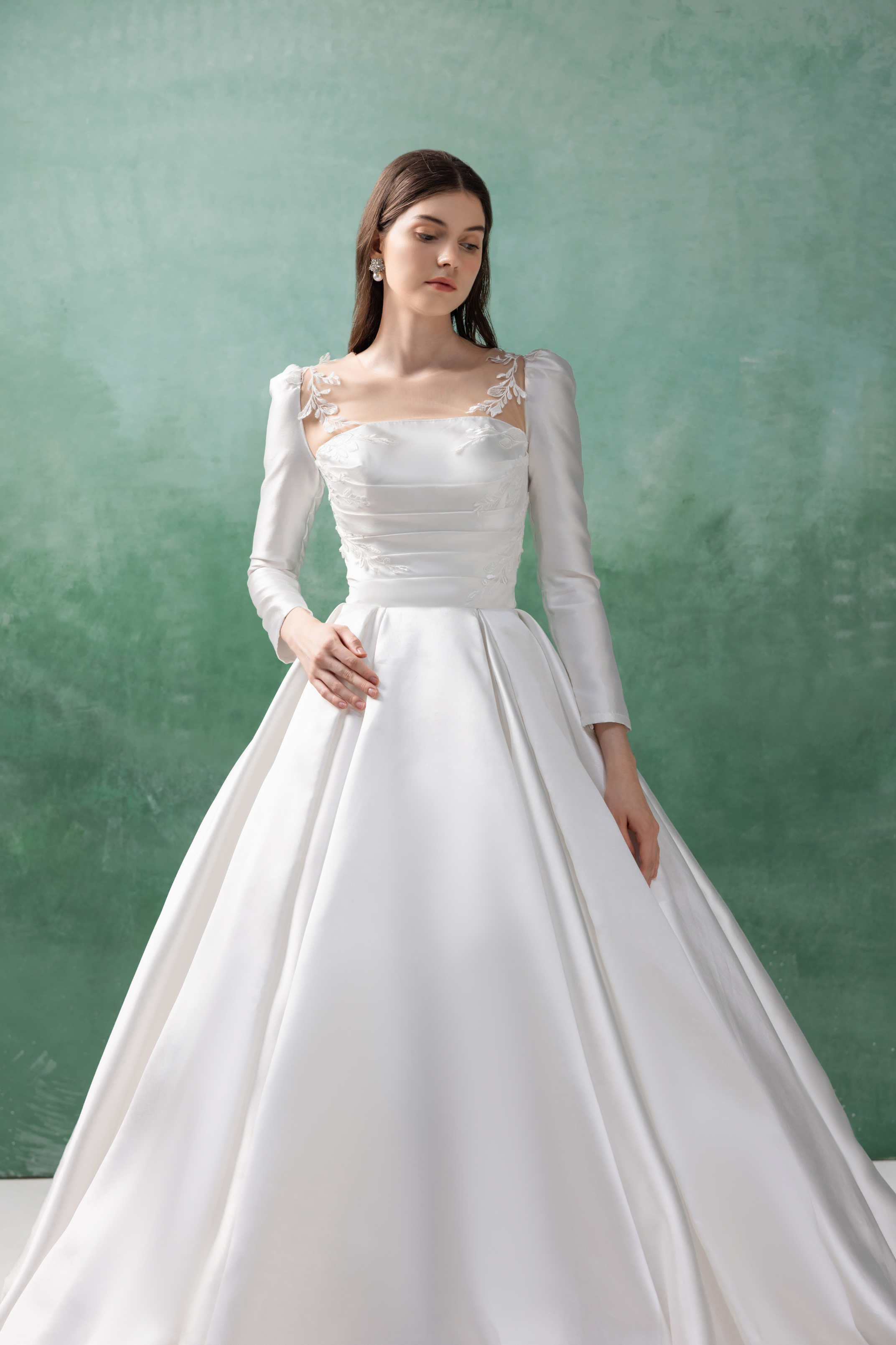 O_ALICE - White