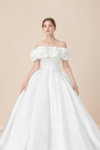 S_MONA - White