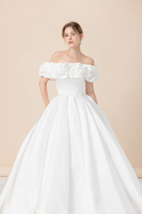 S_MONA - White