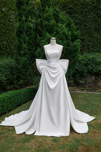 T_JOLY - White