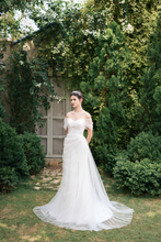 Load image into Gallery viewer, V_KATE - White
