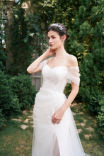 Load image into Gallery viewer, V_KATE - White
