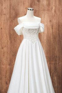 X_ESTHER - White