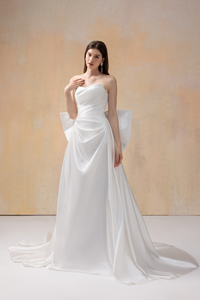 P_JOLY - White