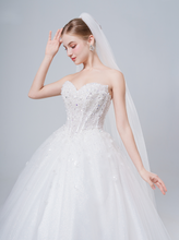 Load image into Gallery viewer, I_SWEET - White
