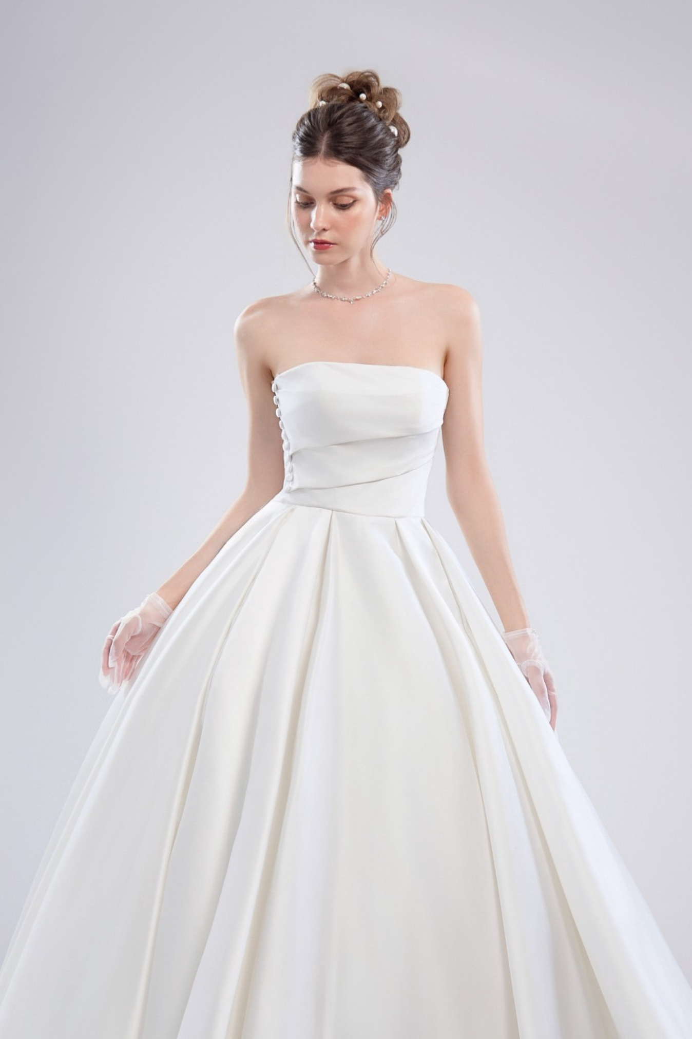 U_DIVA - White