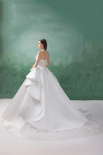 Load image into Gallery viewer, O_LOVE - White
