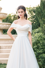 Load image into Gallery viewer, V_BELLA - White
